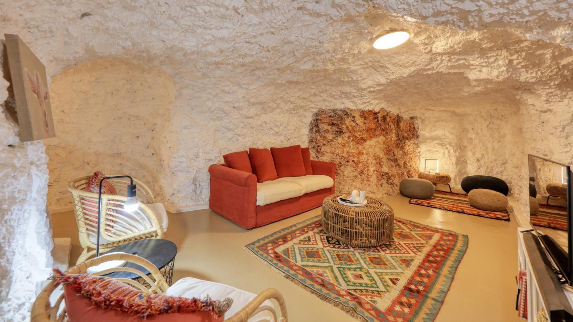 White Cliffs Accommodation -Daybreak Dugout - Unique Cave House Exterior photo